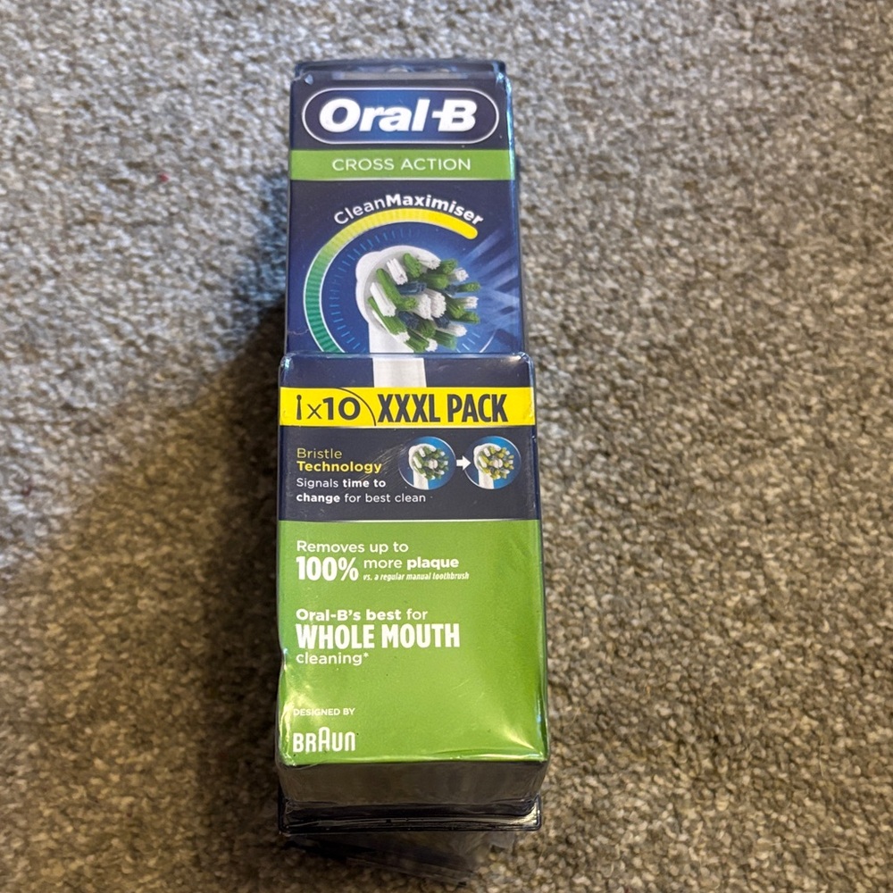Oral-B Cross Action Toothbrush Heads - Green